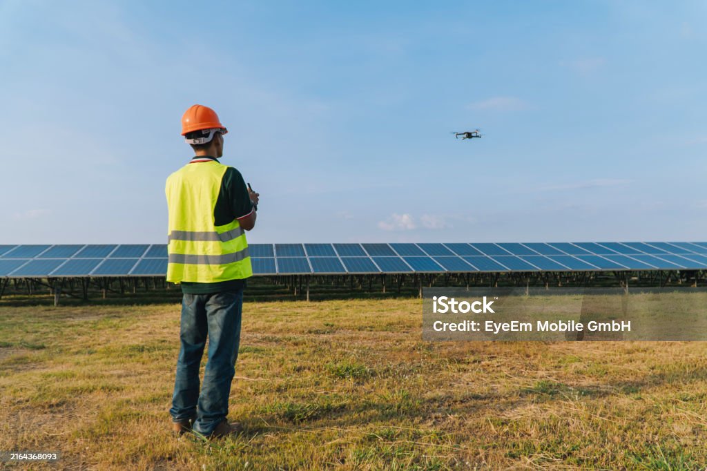 Luminika lanza al mercado su línea completa de drones en chile